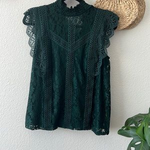 NEW Stunning Emerald Green Lacy Top - Size Medium